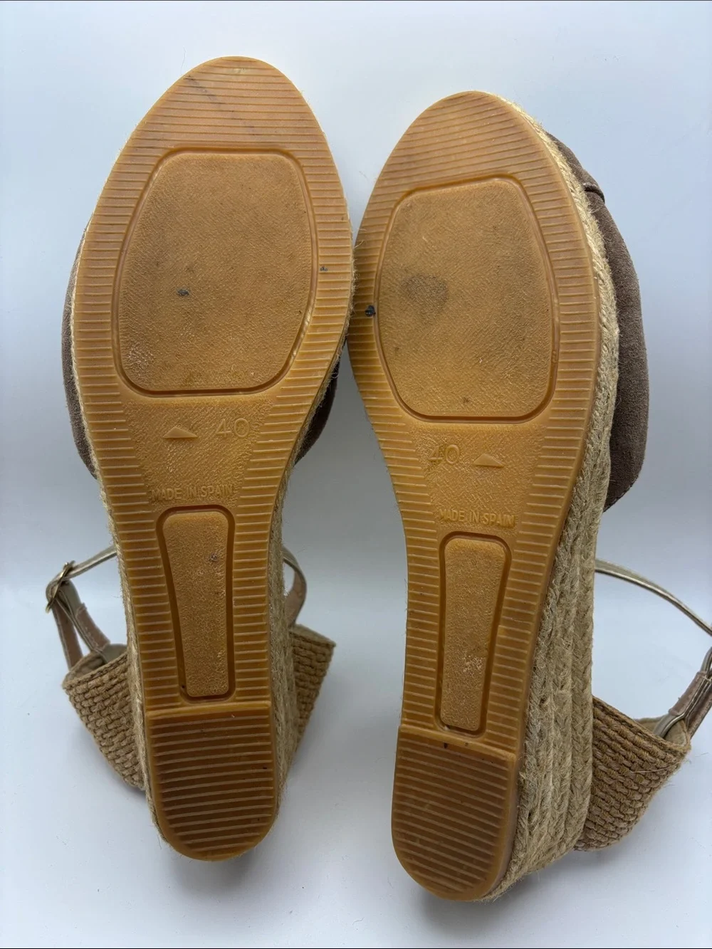 Gaimo Taupe Suede Espadrille Wedge with Gold Ankle Strap Size 40/9